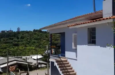 Casa à venda no Primeiro de Maio, Farroupilha 
