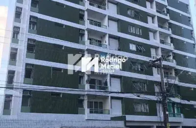 Apartamento 4 quartos ( sendo 1 suíte, 2 quartos social, dependência + banheiro), boa viagem.