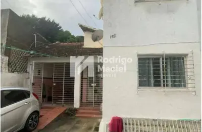 Casa com 3 quartos à venda no Prado, Recife 