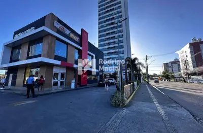 Apartamento com 3 quartos para alugar no Madalena, Recife 