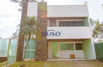 Sobrado em condominio fechado mobiliado e decorado para locacao