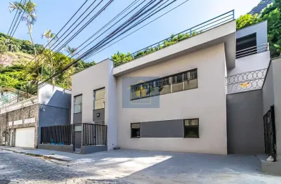 Casa com 6 quartos suítes 3 vagas terraço panorâmico em laranjeiras