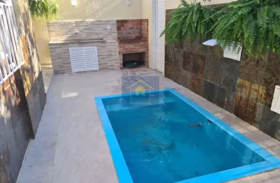 Casa duplex em condomínio da freguesia em jacarepaguá