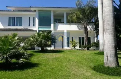 Mansão em um dos melhores condomínios da barra da tijuca.