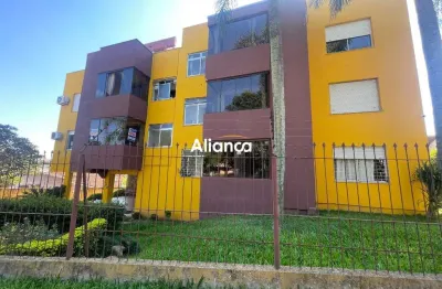 Apartamento com 2 quartos para alugar na Rua Doutor Deoclécio Pereira, 120, Jardim Floresta, Porto Alegre por R$ 1.800