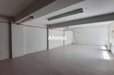 Sala comercial para alugar na praça otávio rocha, 134, centro histórico, porto alegre por r$ 500