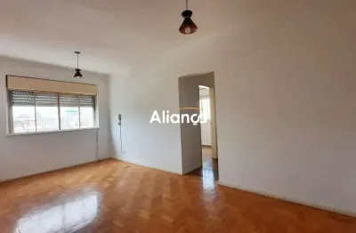 Apartamento com 2 quartos para alugar na rua doutor florêncio ygartua, 200, moinhos de vento, porto alegre por r$ 1.600