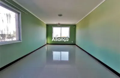 Sala comercial para alugar na Rua Doutor Carlos Flores, 30, Belém Novo, Porto Alegre por R$ 1.700