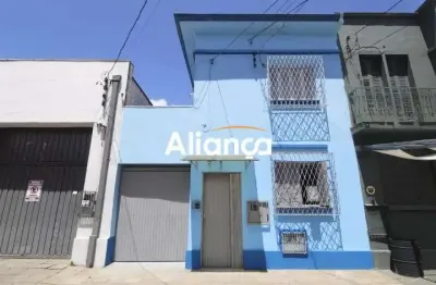 Casa com 3 quartos para alugar na rua álvaro chaves, 55, floresta, porto alegre por r$ 3.000