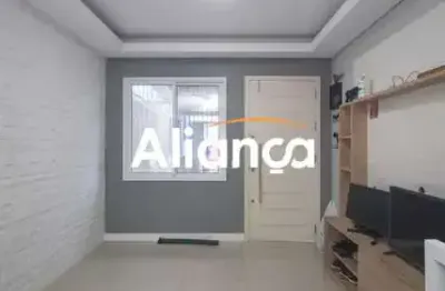 Casa com 2 quartos para alugar na rua zuzu angel, 278, hípica, porto alegre por r$ 4.500