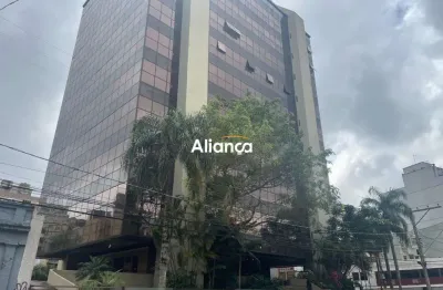 Sala comercial para alugar na rua washington luiz, 820, centro histórico, porto alegre por r$ 3.980