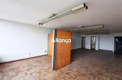 Sala comercial para alugar na rua general vitorino, 330, centro histórico, porto alegre por r$ 1.600