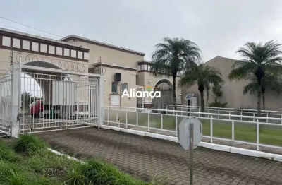 Casa em condomínio fechado com 2 quartos para alugar na av frederico augusto ritter, 3601, distrito industrial, cachoeirinha por r$ 3.000