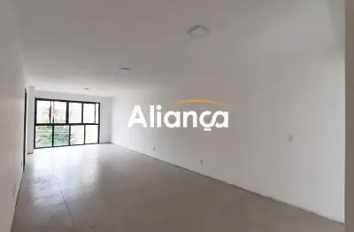 Apartamento com 1 quarto para alugar na rua são manoel, 1450, rio branco, porto alegre por r$ 2.600
