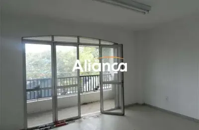 Sala comercial para alugar na avenida general flores da cunha, 478, vila veranópolis, cachoeirinha por r$ 4.500
