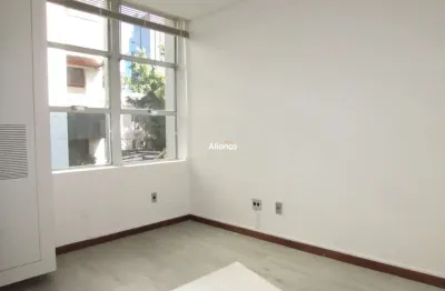 Sala comercial para alugar na rua luciana de abreu, 267, moinhos de vento, porto alegre por r$ 2.500