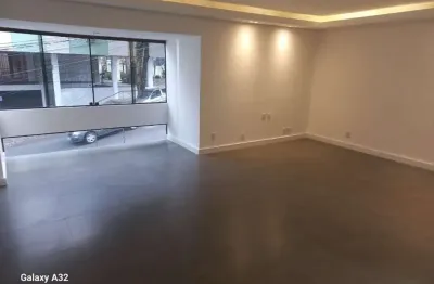 Apartamento com 3 quartos para alugar na avenida iguassu, 685, petrópolis, porto alegre por r$ 4.800