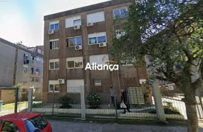 Apartamento com 2 quartos para alugar na rua doutor dário de bittencourt, 135, jardim europa, porto alegre por r$ 1.500