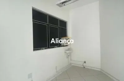 Sala comercial para alugar na Avenida Fernando Ferrari, 354, Vila Regina, Cachoeirinha por R$ 1.400