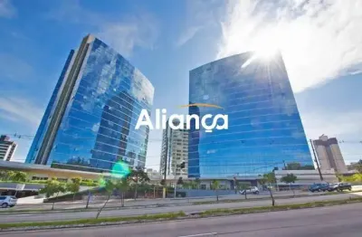 Sala comercial para alugar na Avenida Senador Tarso Dutra, 565, Petrópolis, Porto Alegre por R$ 3.600