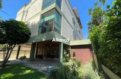 Apartamento com 2 quartos para alugar na Rua Professor Guerreiro Lima, 593, Partenon, Porto Alegre por R$ 1.550