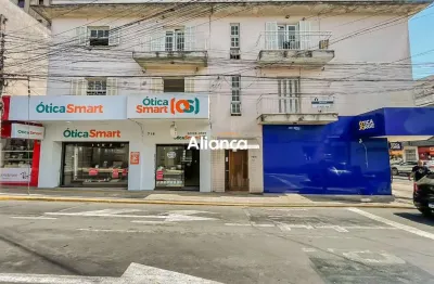 Apartamento com 3 quartos para alugar na Rua Coronel Fonseca, 724, Centro, Gravataí por R$ 1.200
