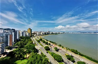 Apartamento de frente para o mar, 4 suites com 3 vagas na beira mar norte