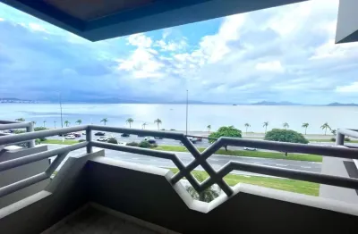 Apartamento de frente para o mar na beira mar norte, vista permanente