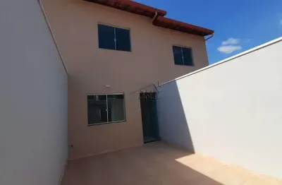 Casa com 2 quartos - 80m² de área construída - vale do sol - governador valadares/mg