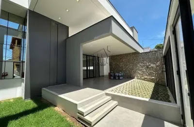 Casa com 3 suítes - 141m² de área construída - grã-duquesa - governador valadares/mg
