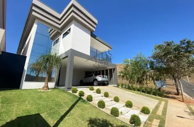 Casa com 4 quartos( 3 sts) - 371m² de área construída - terras alphaville
