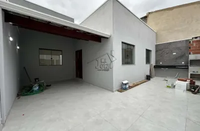 Casa com 3 quartos(st) - 80 m² de área construída - jk - governador valadares/mg