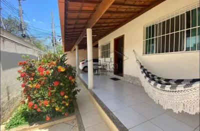 Casa com 3 quartos (2 suítes) - 198 m² de área construída - são pedro - governador valadares/mg