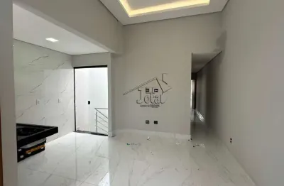 Casa com 3 quartos(st) - 133 m² de área construída - Das Castanheiras II - Governador Valadares/MG