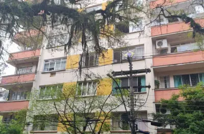 Apartamento com 3 quartos à venda na Rua Castro Alves, Rio Branco, Porto Alegre