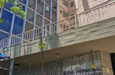 Sala comercial à venda na Rua Sarmento Leite, Bom Fim, Porto Alegre