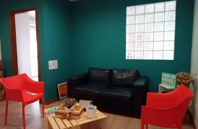Sala comercial à venda na Rua Mariante, Rio Branco, Porto Alegre