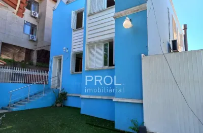 Casa com 4 quartos à venda na Rua General Couto de Magalhães, Higienópolis, Porto Alegre
