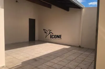 Casa com 3 quartos à venda na Cidade Jardim, Uberlândia 