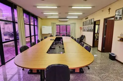 Sala comercial com 8 salas para alugar em Braz Cubas, Mogi das Cruzes 