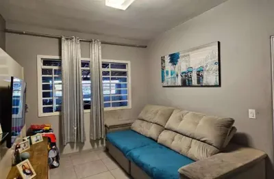 Casa com 2 quartos para alugar no Jardim Camila, Mogi das Cruzes 