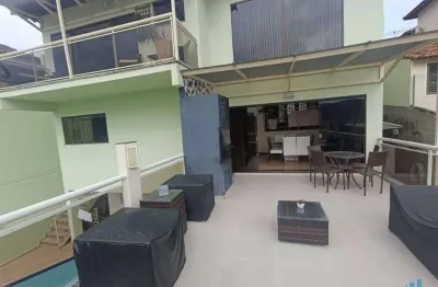 Casa com 4 quartos à venda na Rua Achylles de Albuquerque Oliveira, 106, Camboinhas, Niterói
