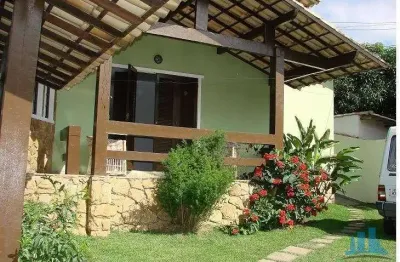 Casa com 3 quartos à venda na Rua Professor Carlos Cortez, 275, Serra Grande, Niterói