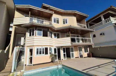 Casa em condomínio fechado com 5 quartos à venda na Rua Doutor Armando Lopes, 20, Charitas, Niterói