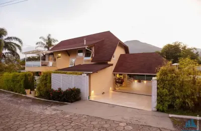 Casa em condomínio fechado com 4 quartos à venda na Estrada União e Indústria, 12600, Pedro do Rio, Petrópolis