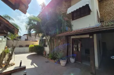 Casa com 5 quartos à venda na Rua João Pinto, 398, Piratininga, Niterói