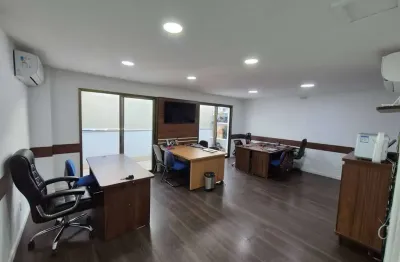 Casa comercial para alugar na Rua General Andrade Neves, 9, São Domingos, Niterói