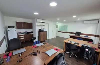 Casa comercial para alugar na Rua General Andrade Neves, 9, São Domingos, Niterói