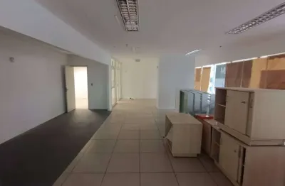 Casa comercial à venda na Avenida Ernani do Amaral Peixoto, 467, Centro, Niterói