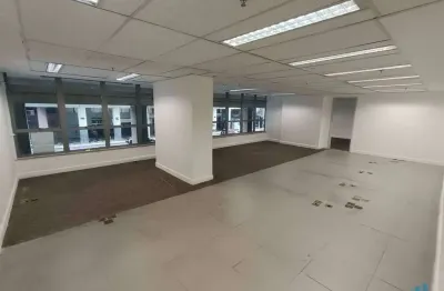 Sala comercial para alugar na Avenida Ernani do Amaral Peixoto, 467, Centro, Niterói